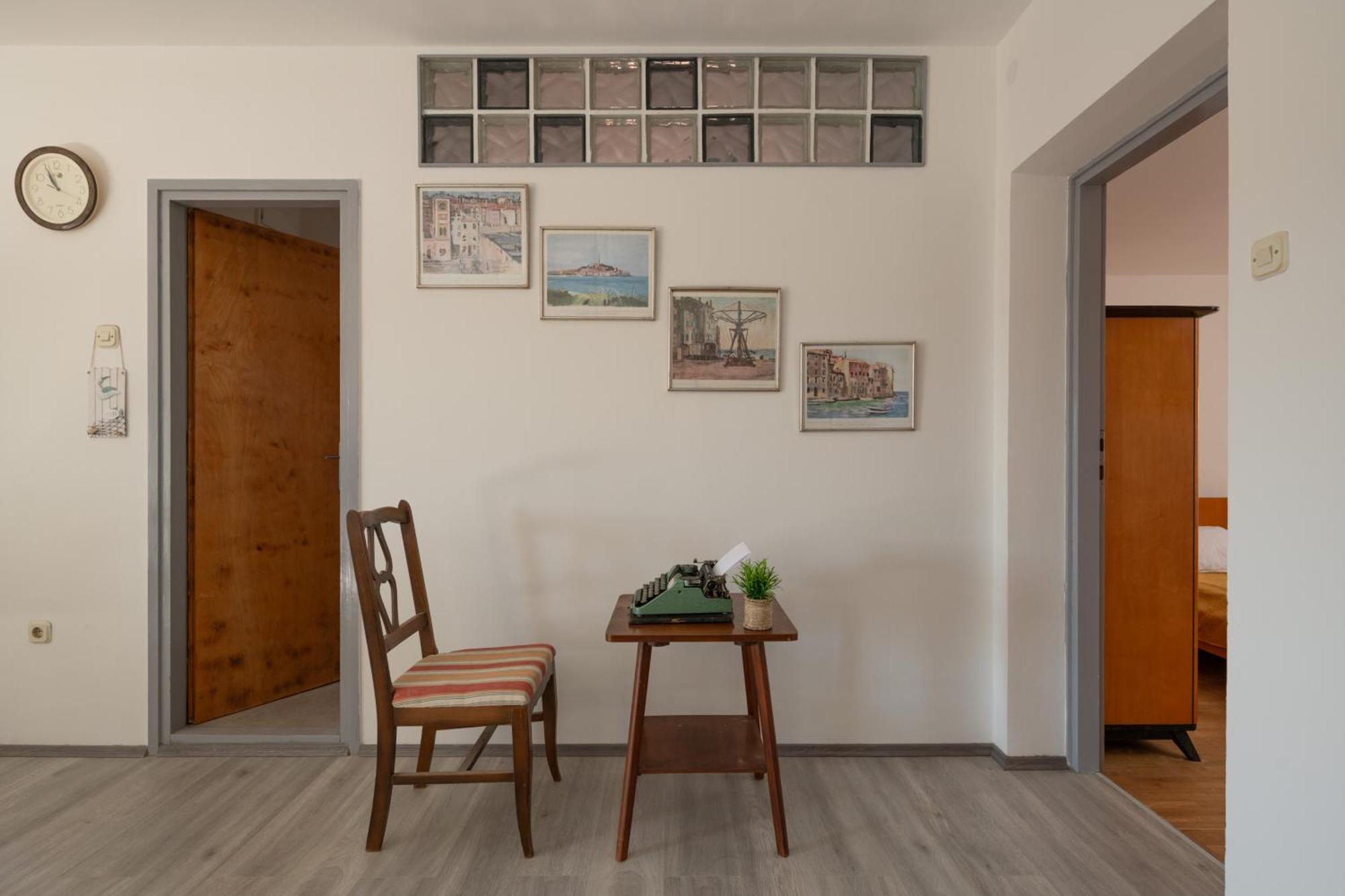 Apartment Gioia ロヴィニ エクステリア 写真